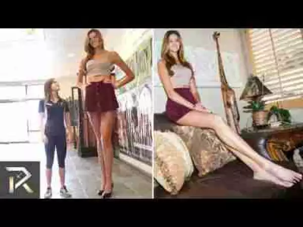 Video: Women With BODY FEATURES You Won